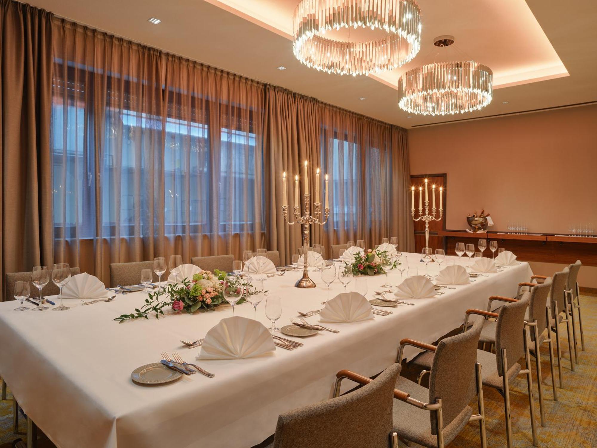 Kranz Parkhotel Siegburg Exterior foto